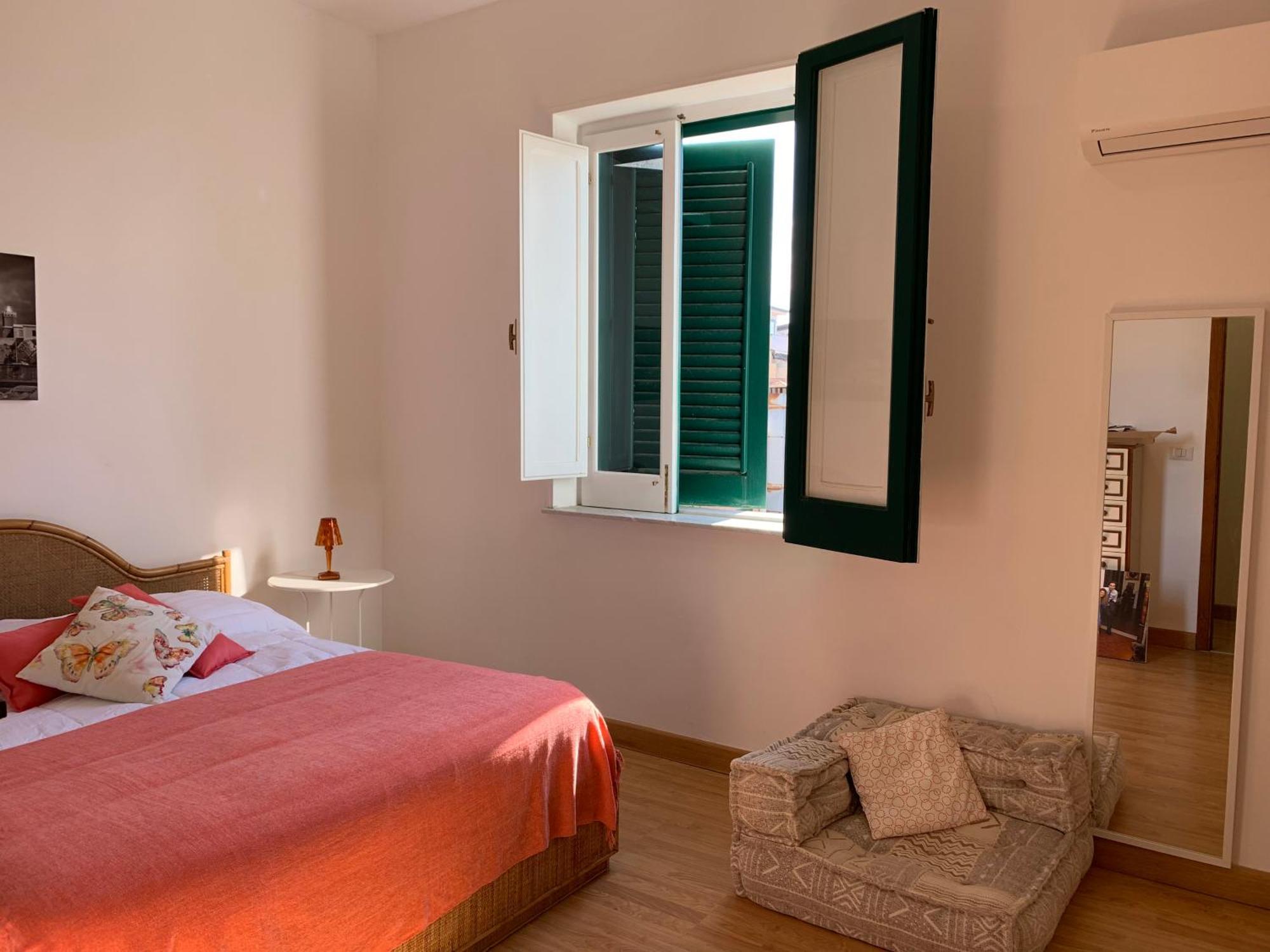 Apartamento La Porta Delle Eolie Capo dʼOrlando Exterior foto