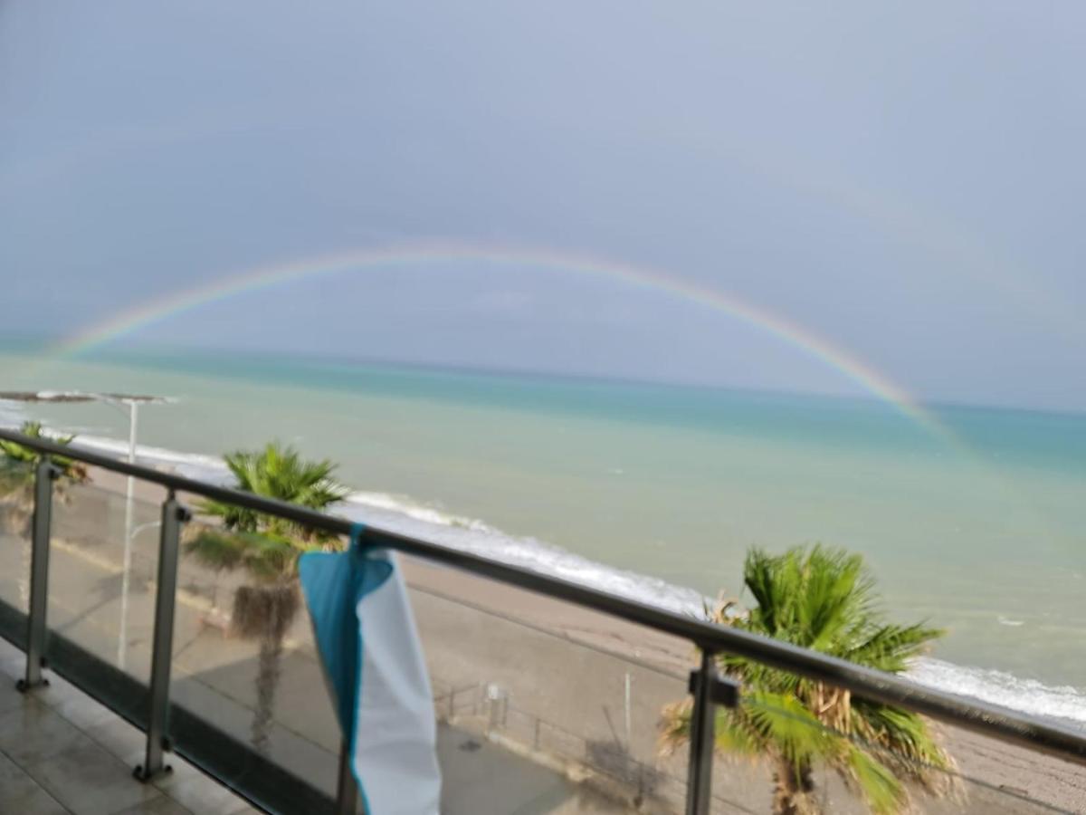 Apartamento La Porta Delle Eolie Capo dʼOrlando Exterior foto